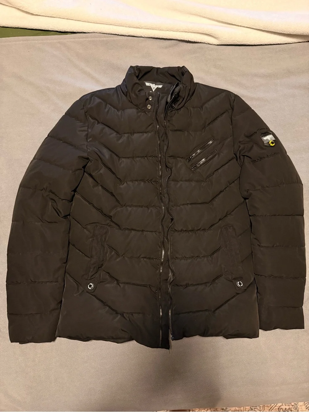 Men's Black Quilted Puffer Jacket with Zip Chest Pocket